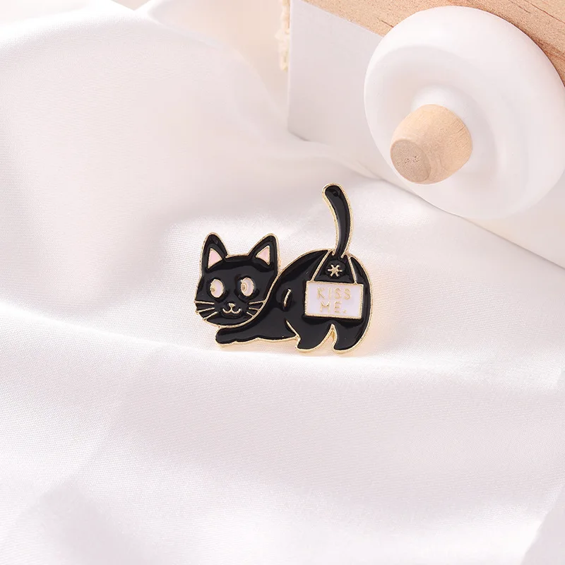 Funny Kiss Me Cute Black Cat Enamel Pins  Brooches Lapel Badge Cartoon Animal Jewelry Gift for Kids Friends images - 6
