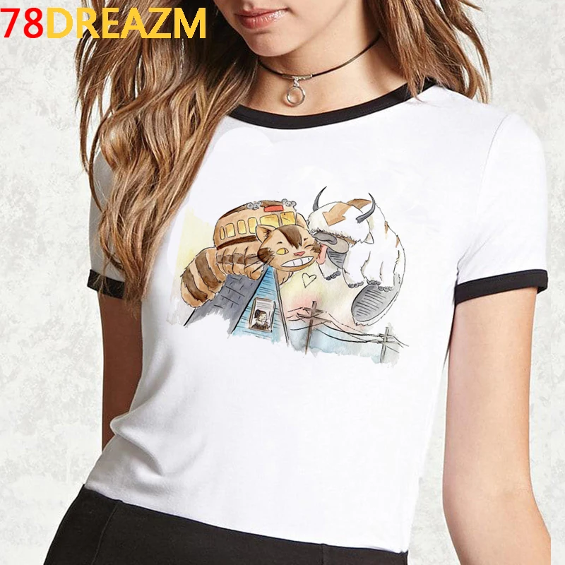 

Топ-футболка женский в японском стиле с графическим принтом