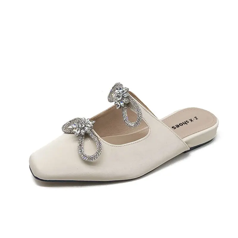 

2021 New Women Slippers Flat Heel Slides Slip on Mules Shoes for Woman Luxury Rhinestone Female Slippers Zapatillas Casa Mujer
