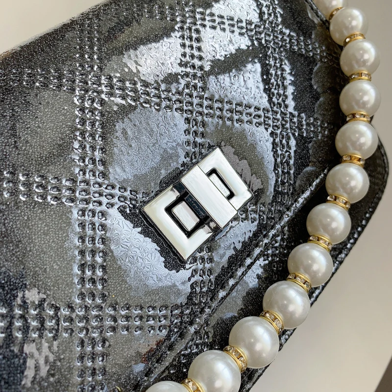 

FANTASY Glossy Shiny Crossbody Shoulder Bags For Women Gold Color Luxury Handbag Ladies Pearl Chain Tote Bag 2021 Summer Newest