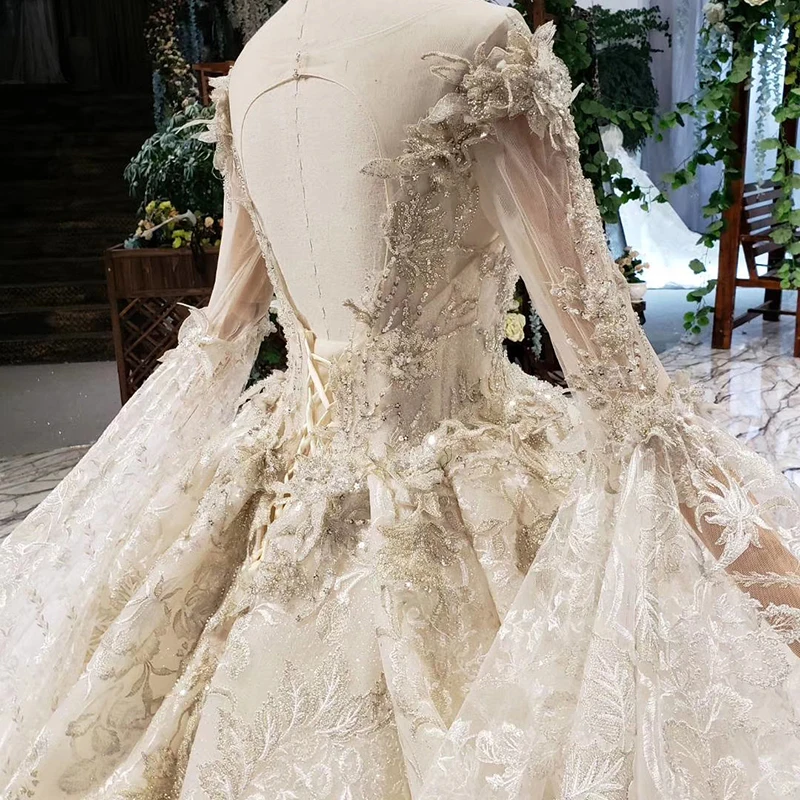 BGW HT42317 Plus Size Wedding Dress With Sleeves Shawl O-neck Ball Gown Lace Bride Gown 2020 Real Vestido De Noiva Manga Longa