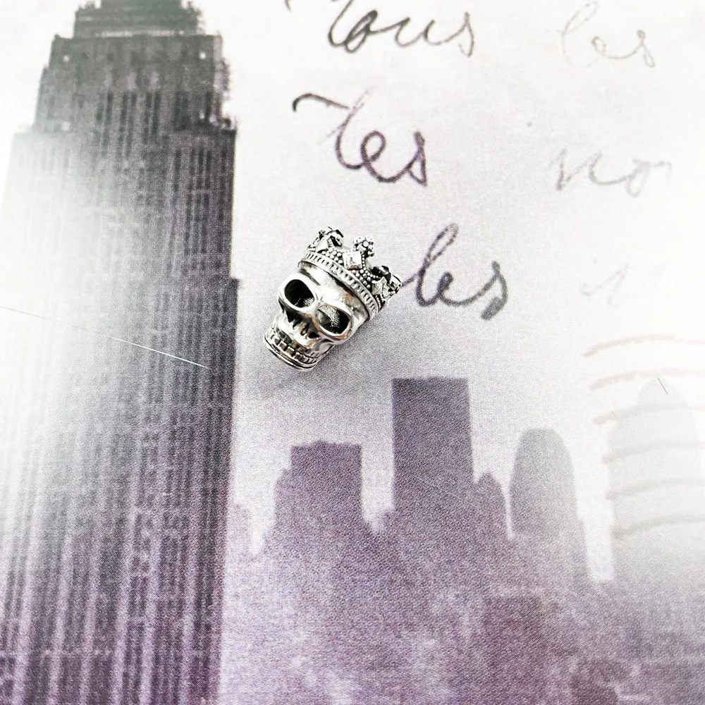 Браслеты из серебра 925 пробы с бусинами короной черепом | Украшения и аксессуары