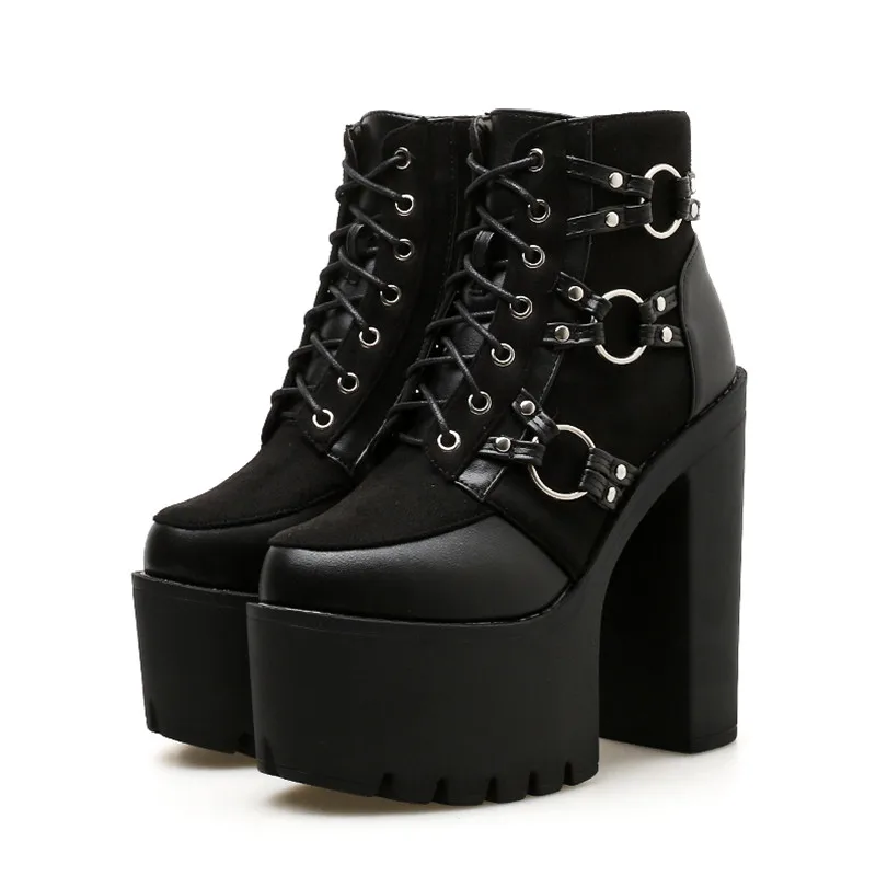 Модные женские мотоциклетные ботинки на очень высокой танкетке платформе