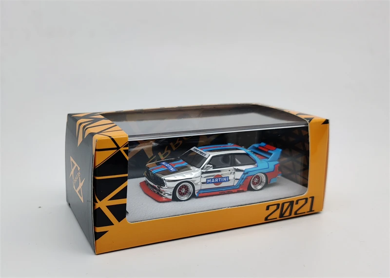 

1:64 E30 M3 , , , , 404