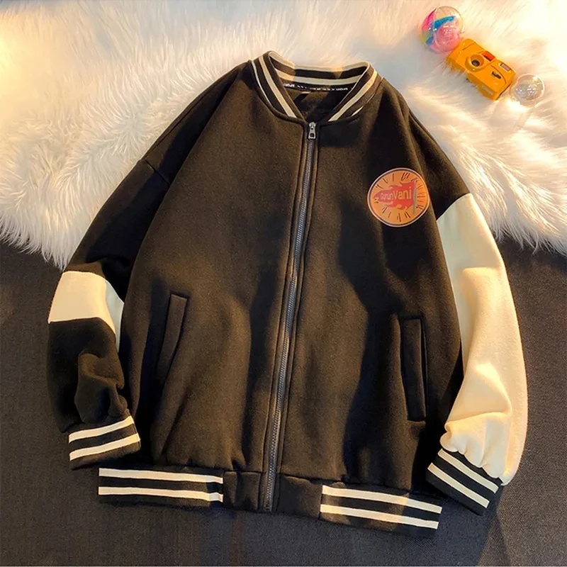 Куртка-бомбер женская в стиле аниме оверсайз Осень-зима |