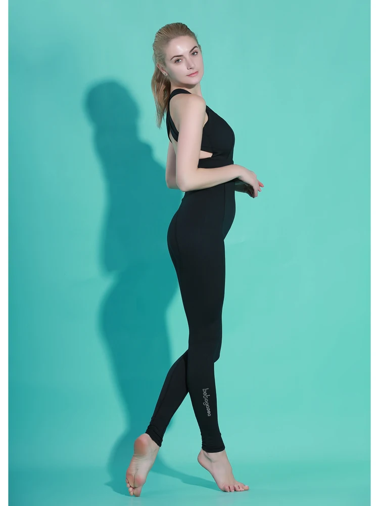 Костюм спортивный женский для занятий йогой одежда спортзала с открытой спиной |