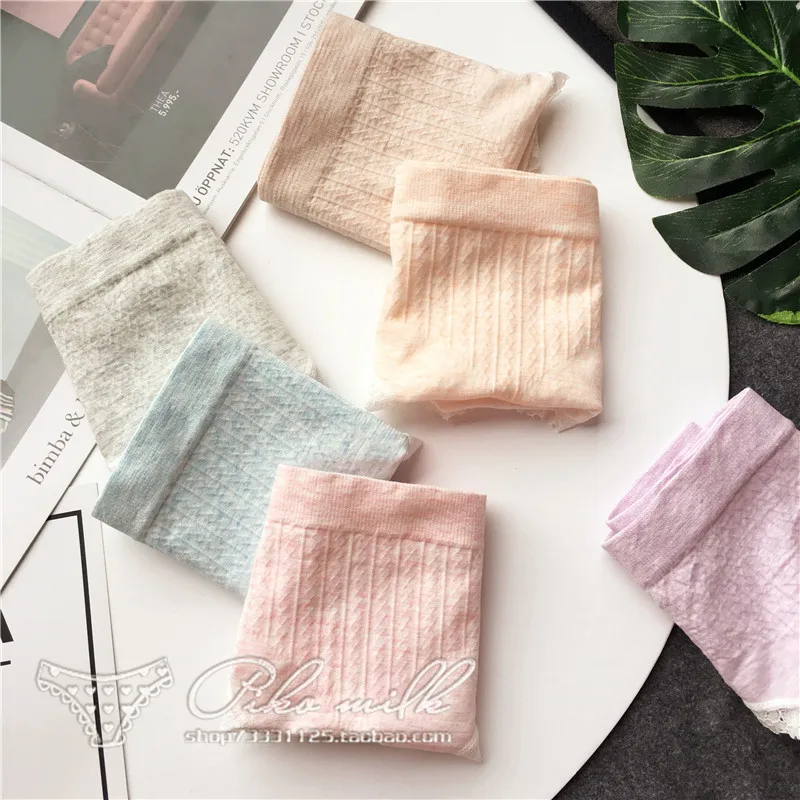 Простые бесшовные трусики с узором пейсли базовое нижнее белье в дни менструации