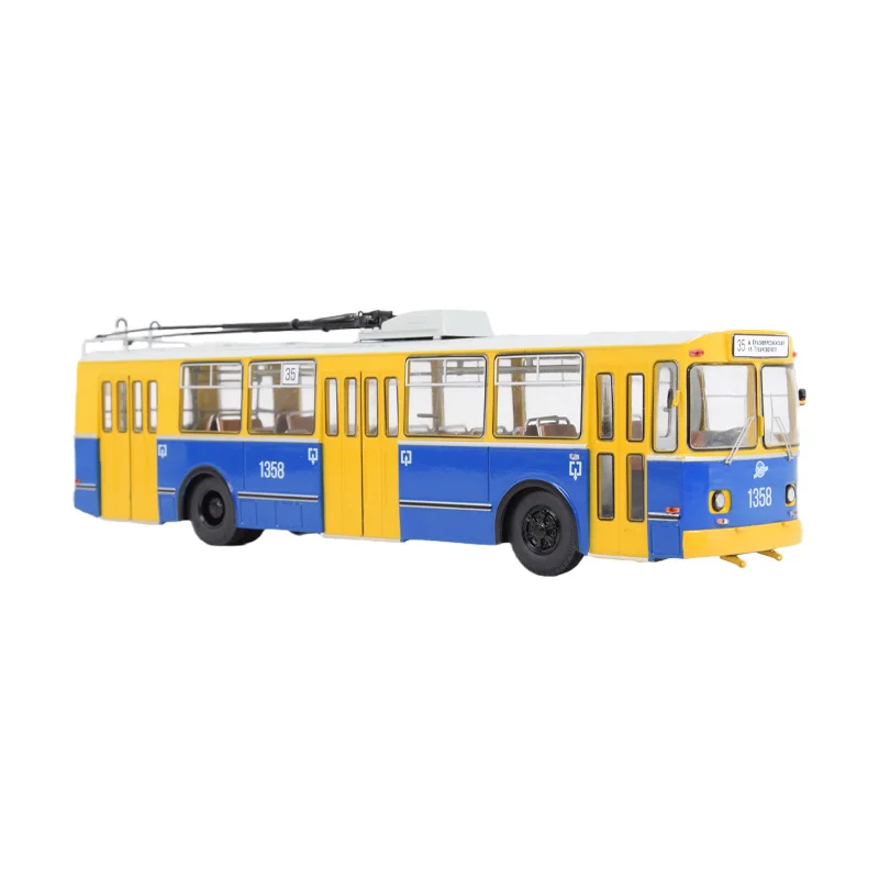 

1/43 ZIU-682B trolleybus, city bus, city bus, alloy die-casting car model collection on line 53 in Moscow, Russia