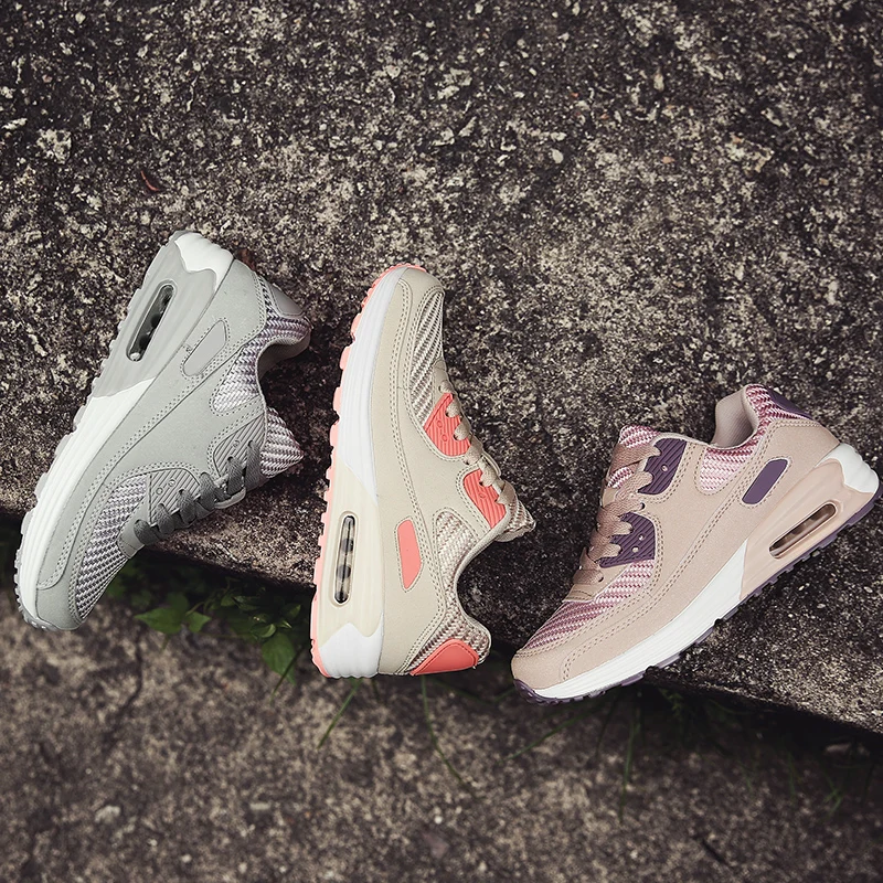 Женские кроссовки на толстой подошве высокой платформе для бега новинка