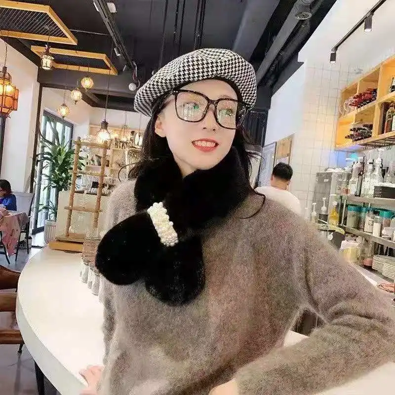 

Pearl Fashion Faux Fur Scarf Women Winter Fashion Thick Warm Neck Collar Furry Plush Scarves 2021 New Ladies Women Girl Bufanda