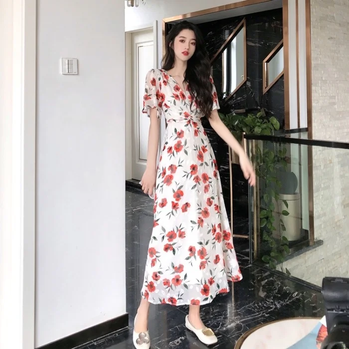 Романтичное французское платье с коротким рукавом и высокой талией сказочное