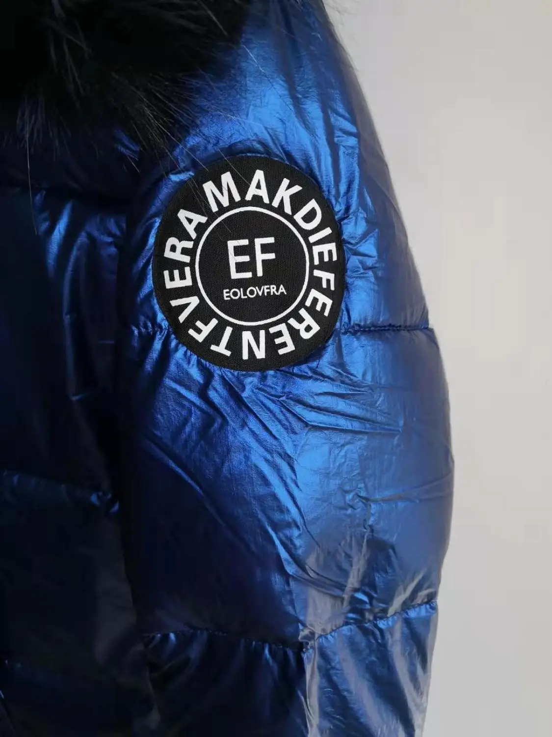 Женский длинный пуховик с мехом и капюшоном на зиму|Женские парки| |