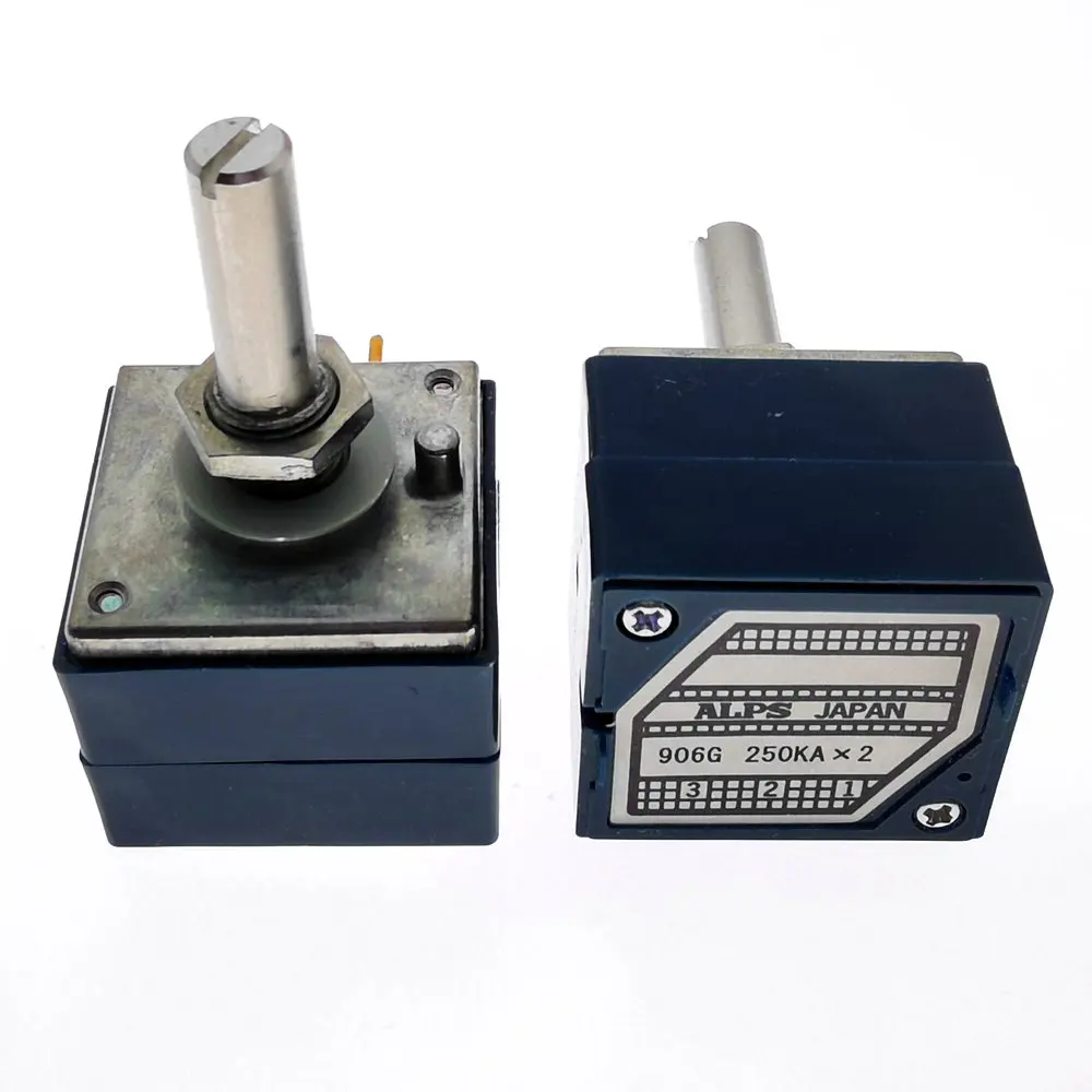 

1PCS Japan ALPS RK271 10K 20K 50K 100K 250K 500K RK27112 audio amplifier amp volume Dual-unit Rotary Potentiometer ALPS27 DIP6