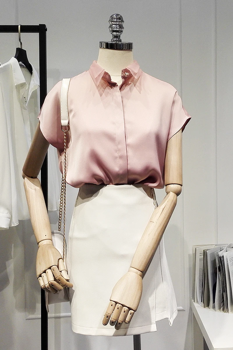 

Korean Style Satin Shirt for Women 2021 Summer Blusas New Bat Short Sleeve Office Lady Chiffon Blouse Short Sleeve Tops Mujer