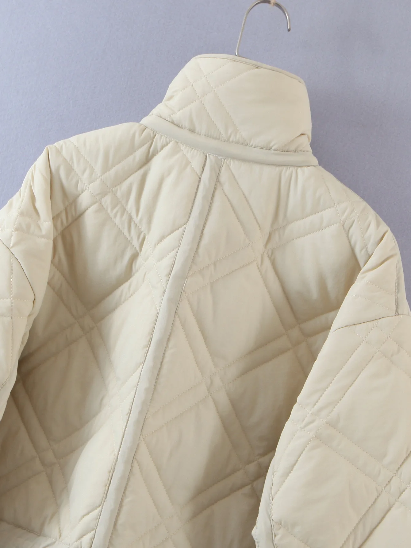 

High Quality Spring and Autumn Women's Casual Diamond Plaid Pockets Loose Cotton Clothing Parkas Lightweight Coat Jacket