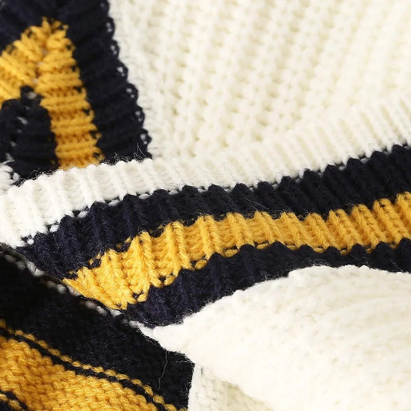 Женский трикотажный свитер с косым воротником асимметричный пуловер разрезом на