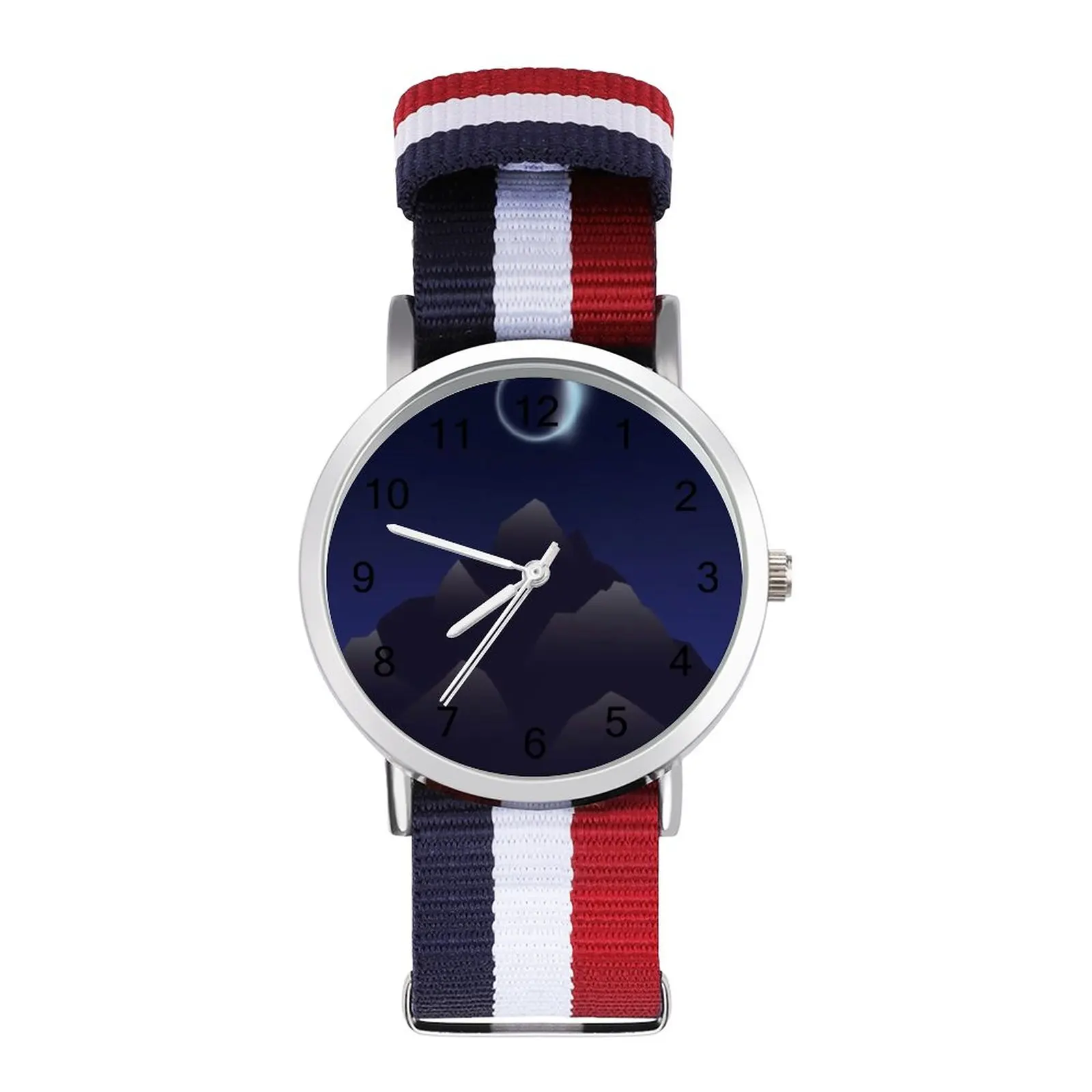 Solar Quartz Watch Fashion Aesthetic Wrist Watch Man Sports Design Wristwatch