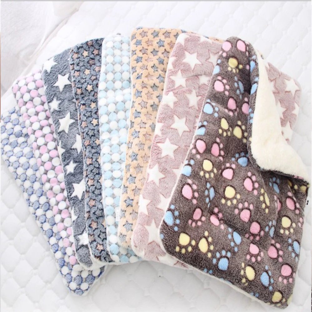 

Pet Sleeping Mat Warm Dog Bed Winter Thicken Warm Cat Dog Blanket Sofa Cushion Winter Warm Portable Coral Fleece Mat Cover