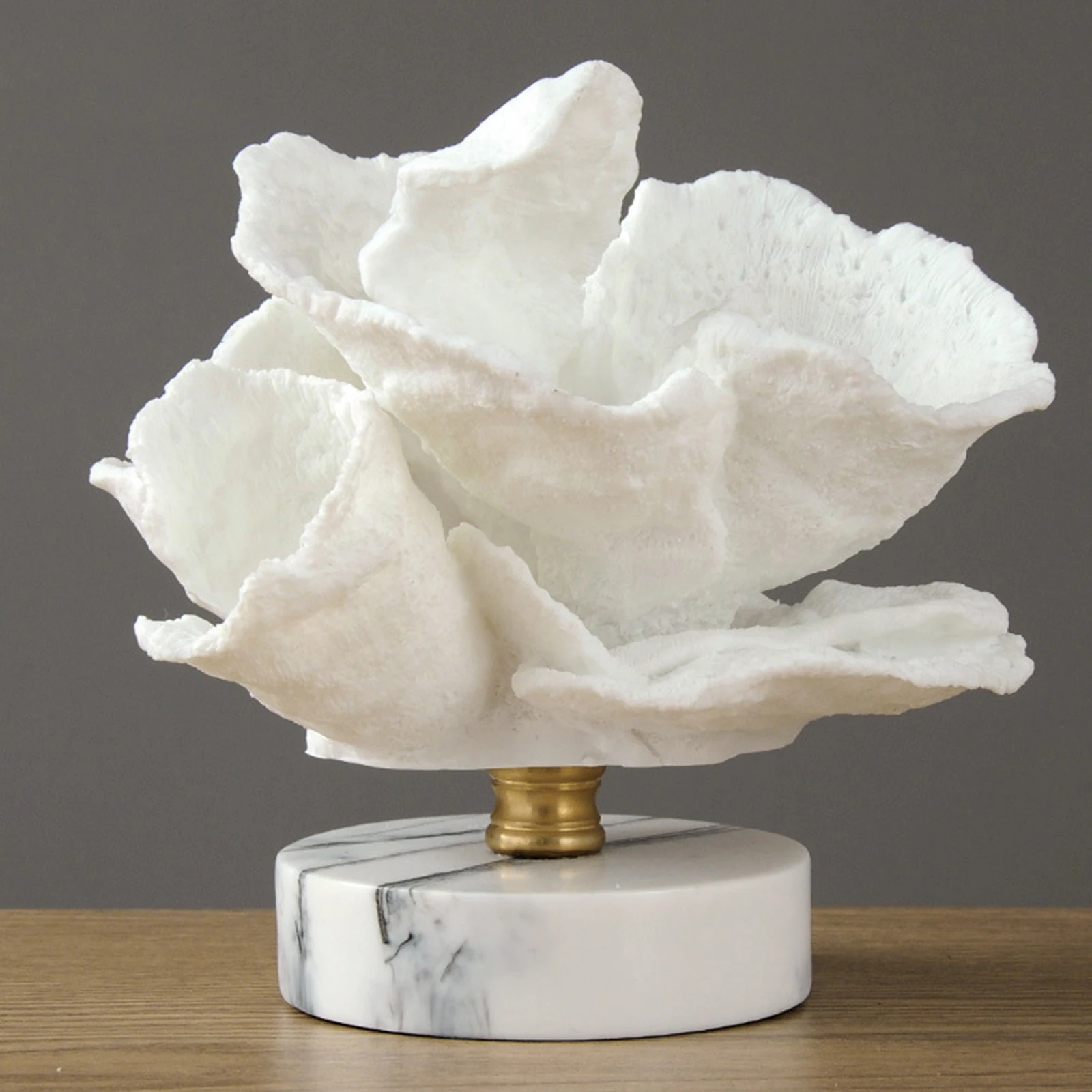 

Полимерная статуя кораллового цвета, Мраморная основа, медная труба, столешница для гостиной