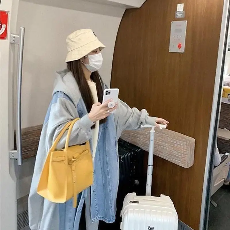 Женская джинсовая куртка с капюшоном повседневная куртка-бомбер оверсайз