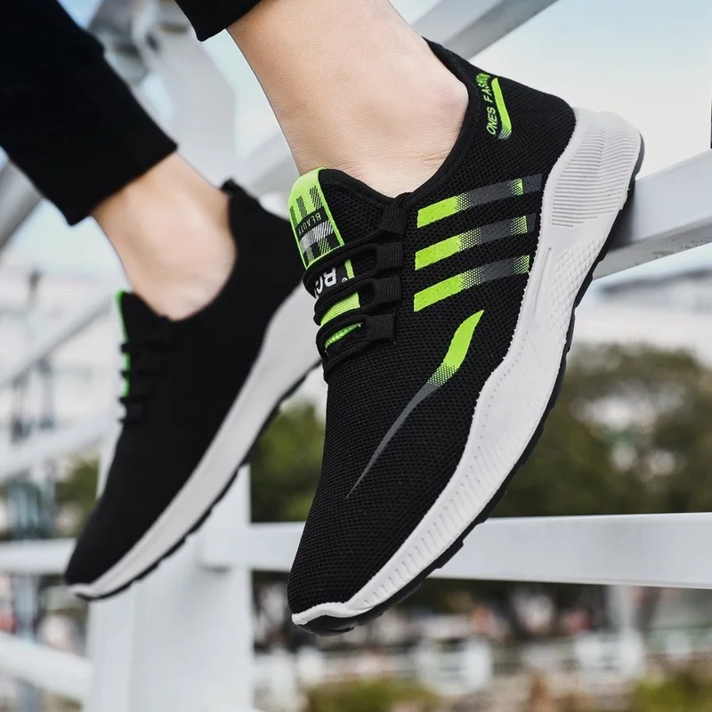 

New 2021 Men Running Shoes Breathable Outdoor Sports Shoes Lightweight Sneakers for Women Comfortable Athletic Training Footwear