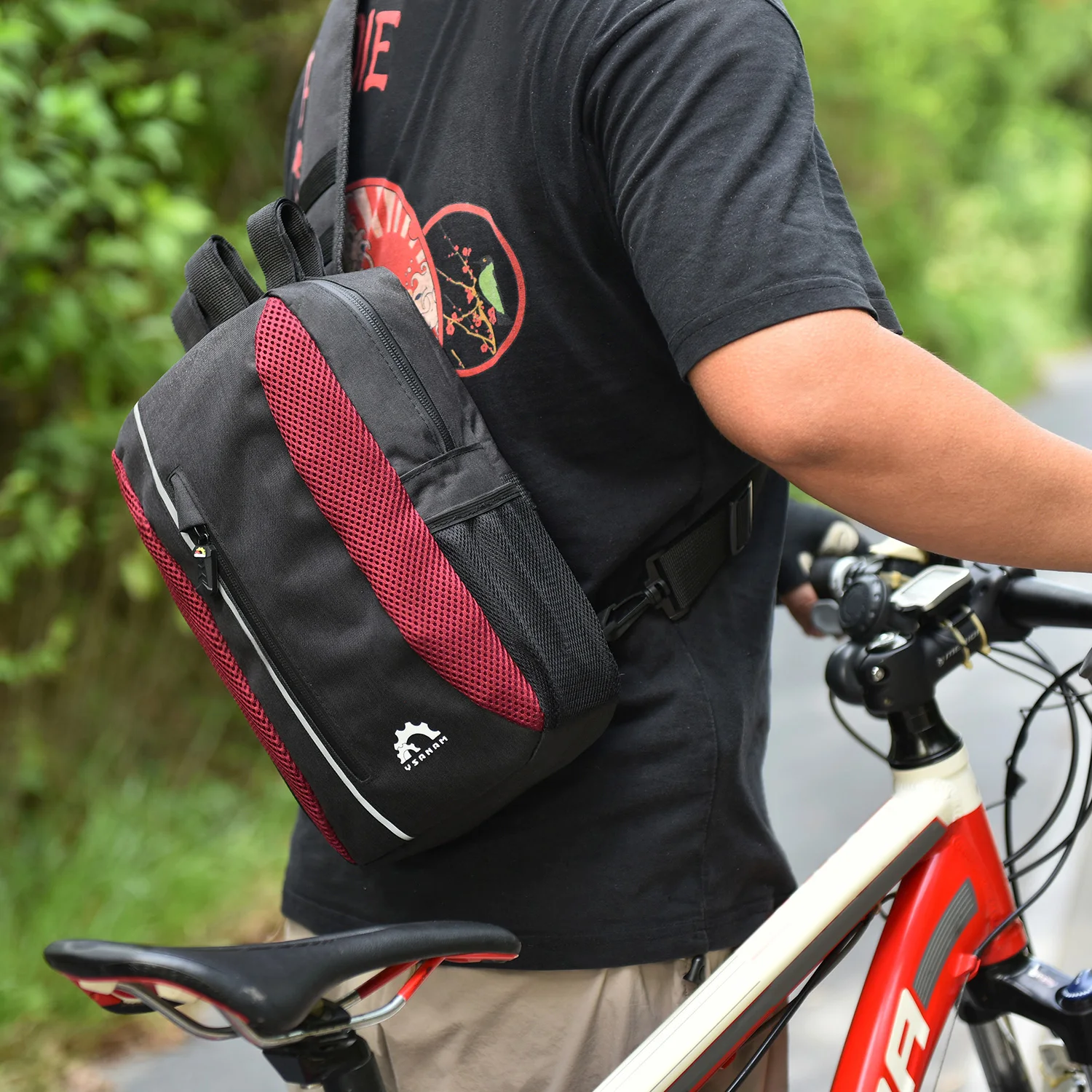

2-in-1 Waterproof Bicycle Insulated Cooler Bag Casual Chest Sling Pack Bag Cycling Bike Trunk Rear Rack Bag Pannier