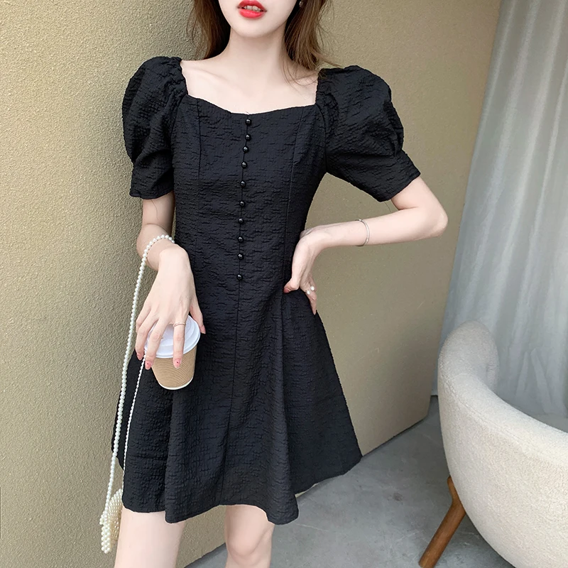 

COIGARSAM Fashion Patchwork Women dress New Summer French Style Pleated Square Collar High Waist Dresses White Black 3512