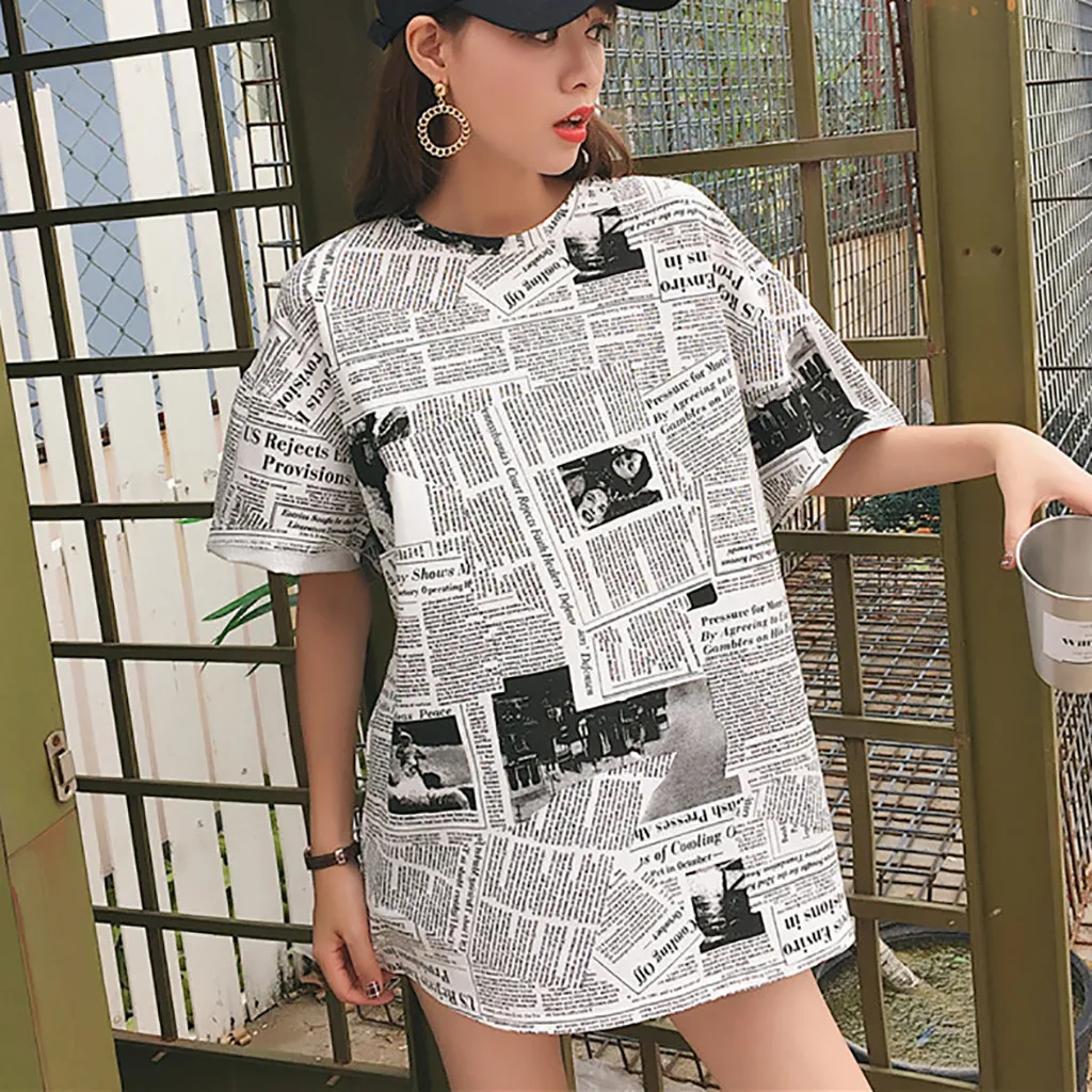 Блузка женская с принтом газеты модный Повседневный пуловер коротким рукавом