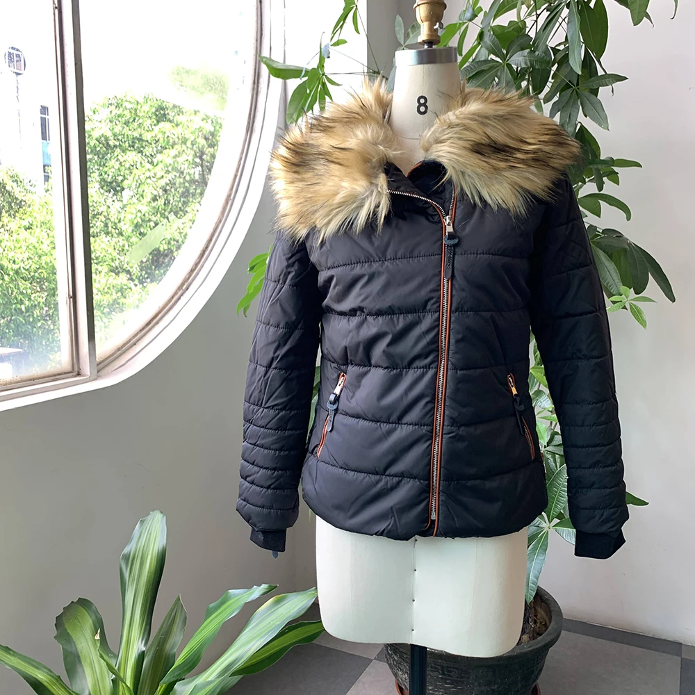 

3XL Casual Oversized Padded Jackets Coats Women Down Jacket Warm Faux Fur Collar Winter Parka Coat Plus Size Zipper Outwear