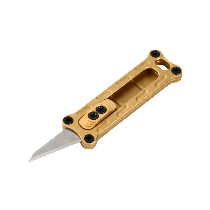 EDC Multipurpose Pocket Cutter Keychain Multifunctional Multi Tool Camping Outdoor Pare Peeler Portable Metal Cutlery Survival T