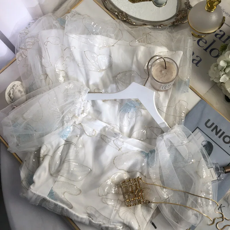 

2021 Summer French Gentle Puff Sleeve Mesh Ladies Knee Length Dress Women Fashion Slim Waist Butterfly Sequins Graceful Dress