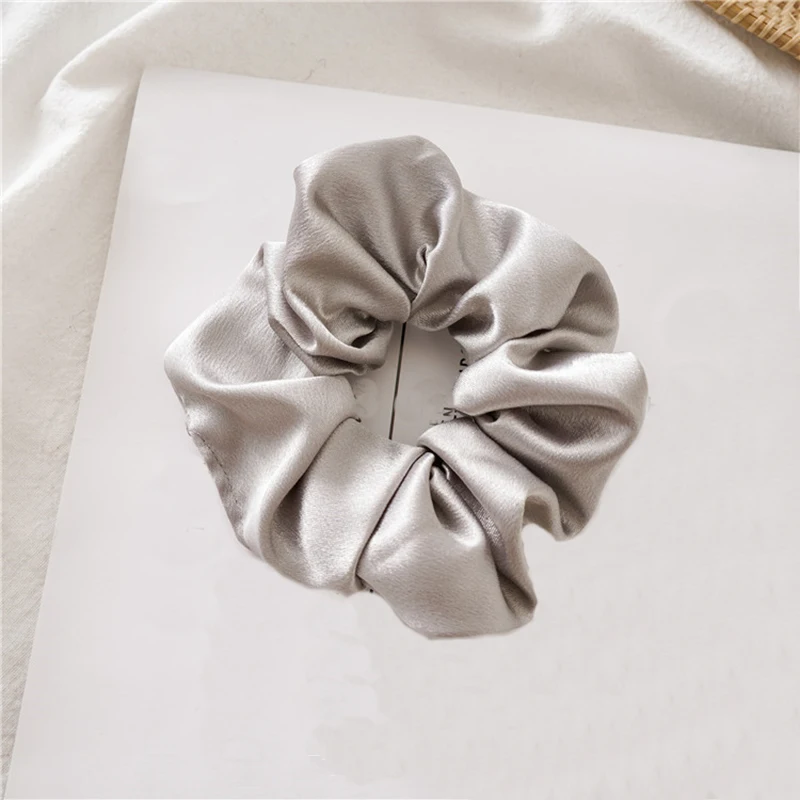 Резинки для волос атласные эластичные заколки хвоста черные и красные ручной