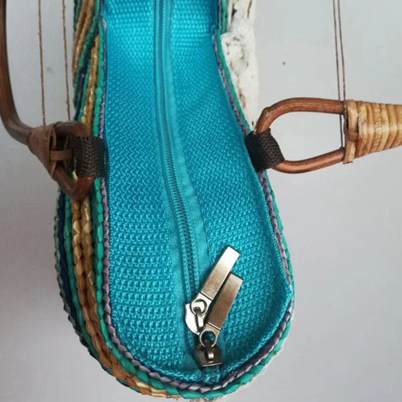 

2 Pcs Bag:1 Pcs Casual Fashion Bow Rainbow Stripes Lace Bow Bag Straw Bag & 1 Pcs Waterproof Clutch Handbag Summer Beach Wicker