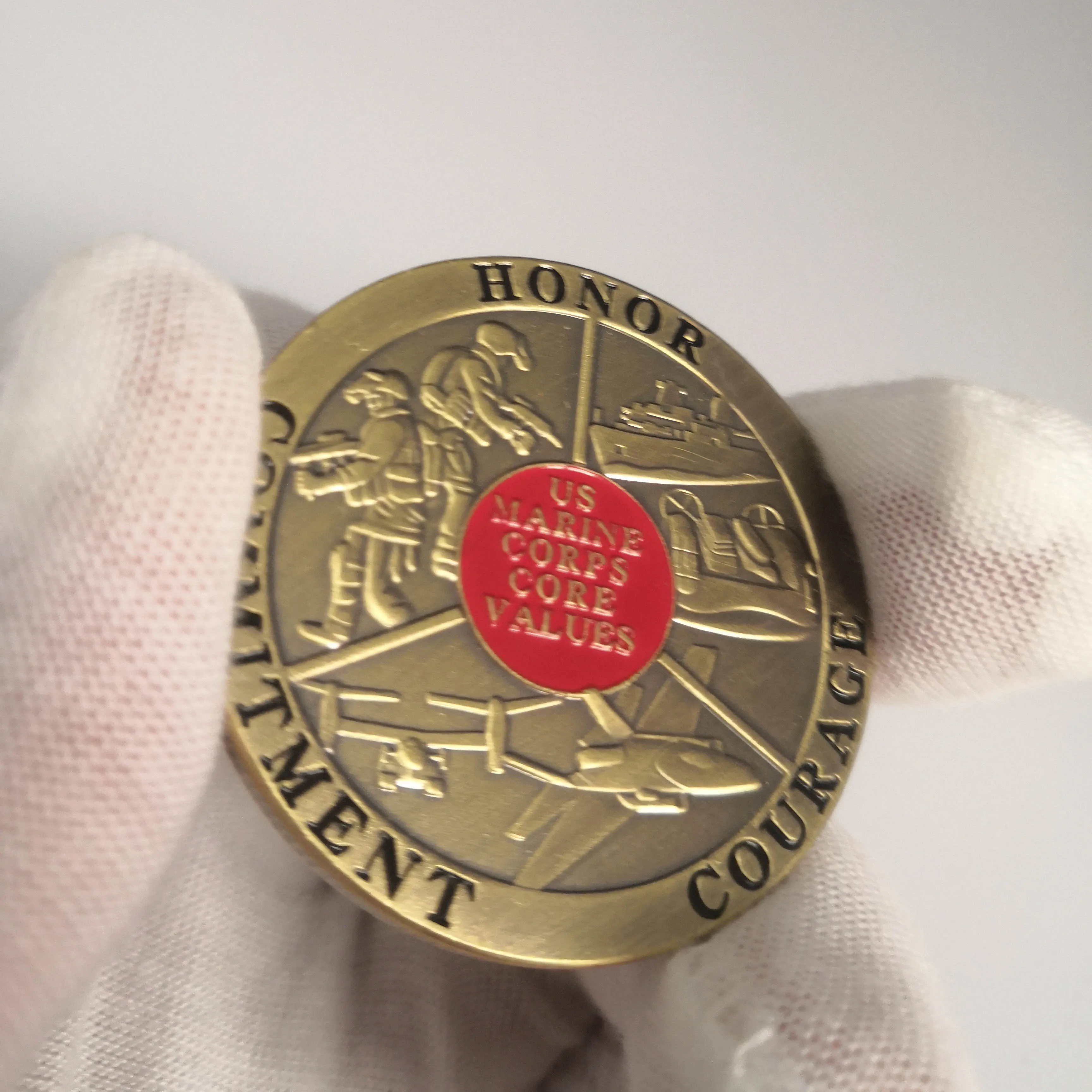 Армии США морской пехоты основные ценности во-первых Салют присягу бронзовая