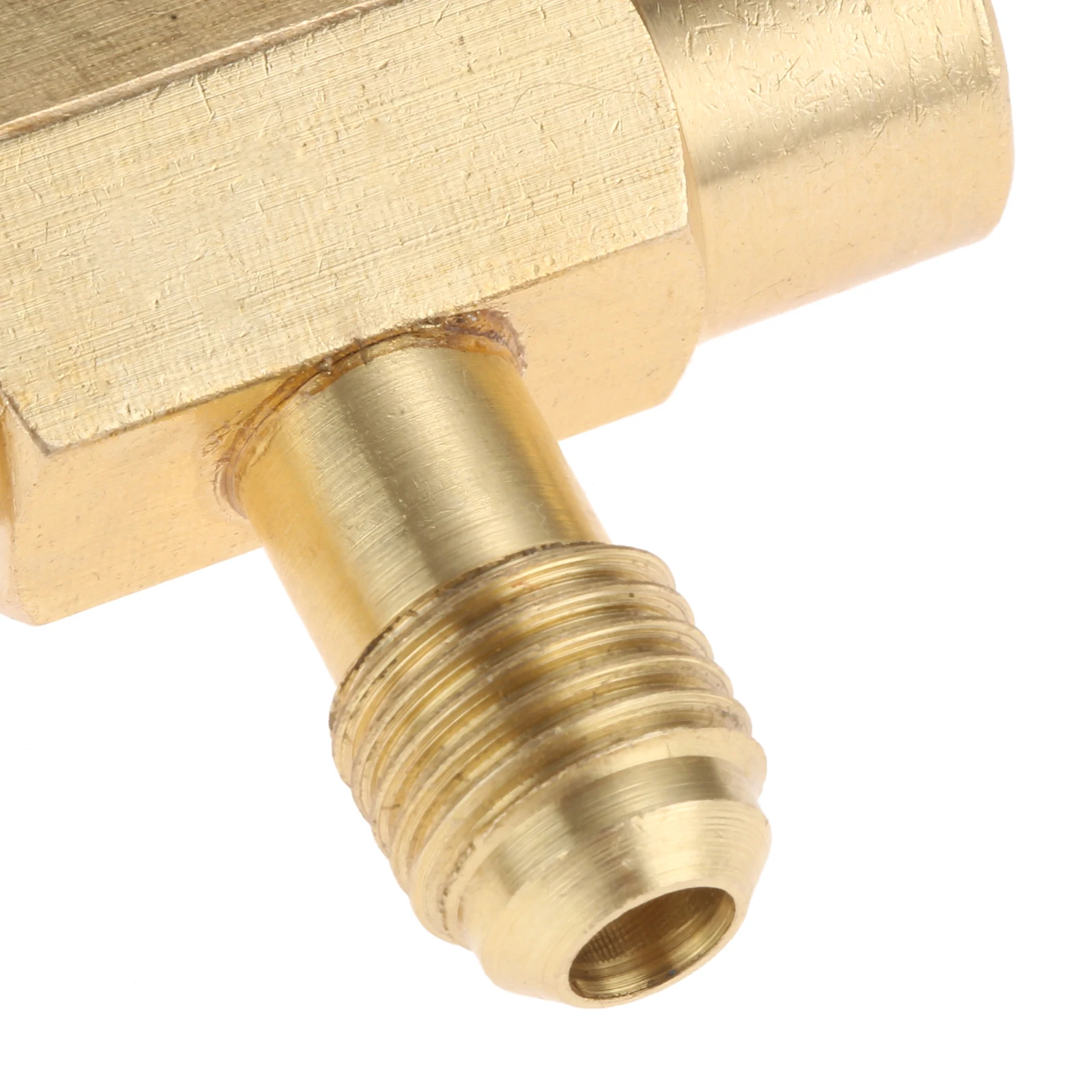 Флуоресцентная катушка может использоваться в розетке с внутренним клапаном 1/4