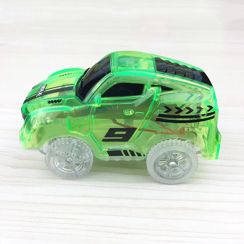 Лидер продаж электронная игрушка автомобиль игрушки, светодиодные лампы автомобилей для светящийся гоночный трек мигать малыш ж/д световой машина трек игрушки-машинки