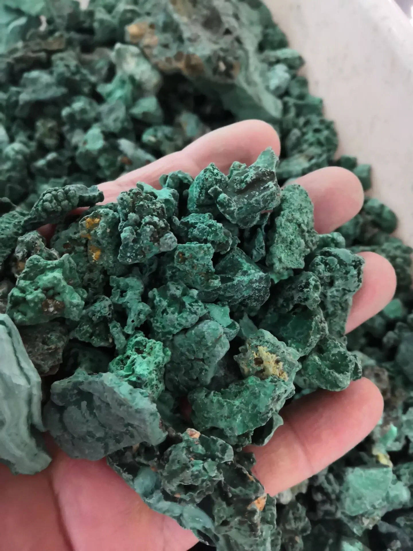 100 г натуральная малахитная руда для украшения сырой руды оригинальный каменный