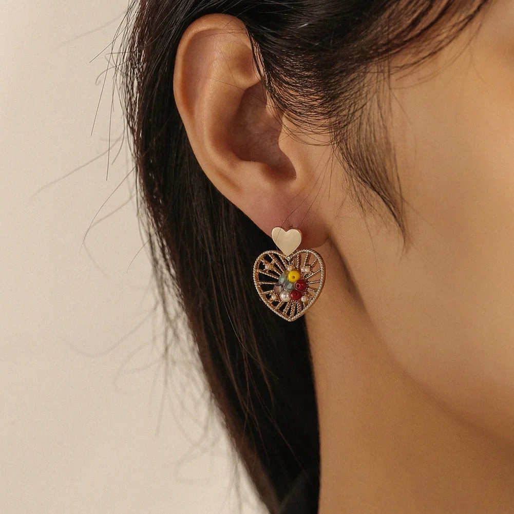 

Милые цветные Серьги-капельки NEULRY с жемчугом и маленьким камнем, серьги в форме сердца, шикарные и элегантные аксессуары