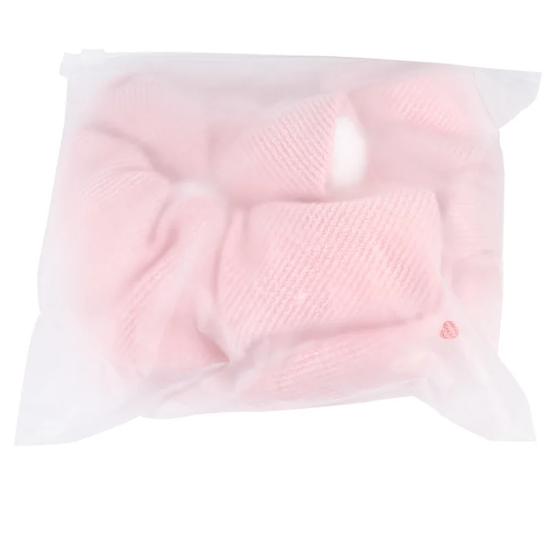 

New factory wholesale pet supplies more small and medium-sized dog winter warm clothes rabbit ears