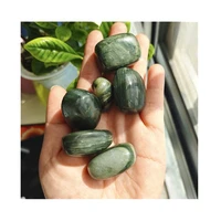 sales high quality natural crystals green jade tumble stone for christmas decoration