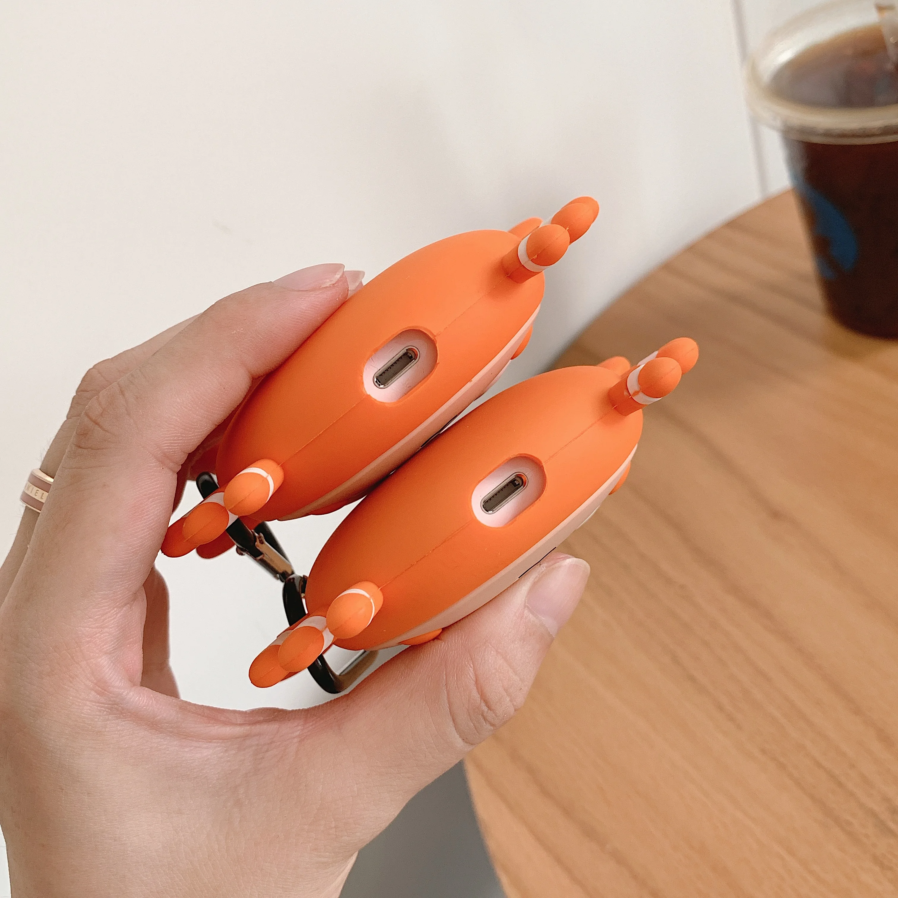 Чехол-накладка для наушников с функцией Bluetooth | Мобильные телефоны и аксессуары