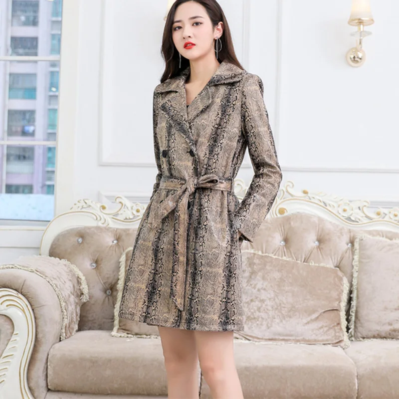 Liva girl 2019 Women's Fashion Trench Coat Vintage Snake Patent leather Washed Outwear Belt Slim Clothing | Женская одежда