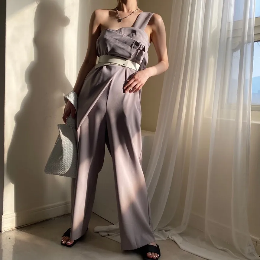 

2021 Arrival Wrapped Chest Back Hollow-out Romper Party Clubwear Playsuit Wide Leg One Shoulder Long Jumpsuit Trousers with Belt