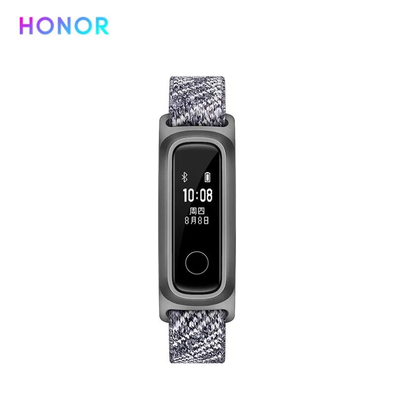 

Honor Band 5 Sport обнаруживает информацию о беге, подсчет шагов на расстоянии, сожженные калории, входящие звонки, водонепроницаемый 5 атм