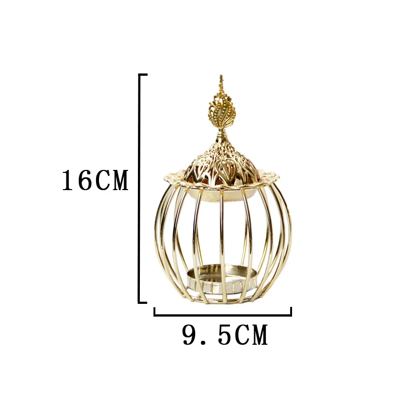 

Middle East Arab gold metal luxury incense burner European desktop aromatherapy stove decorative ornaments