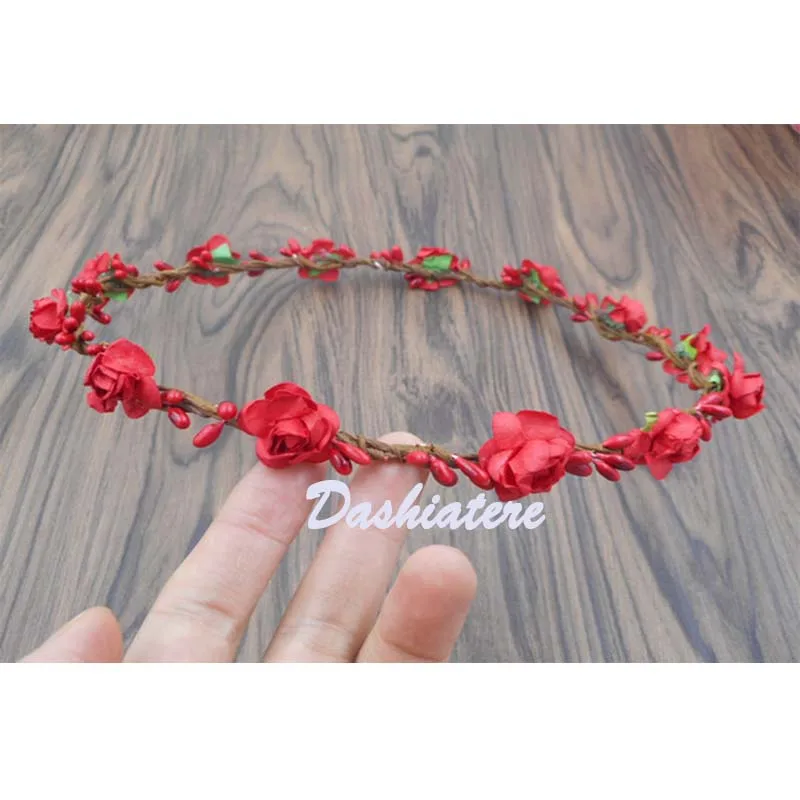 Красная повязка на голову простые маленькие бумажные цветы сливы свадебные