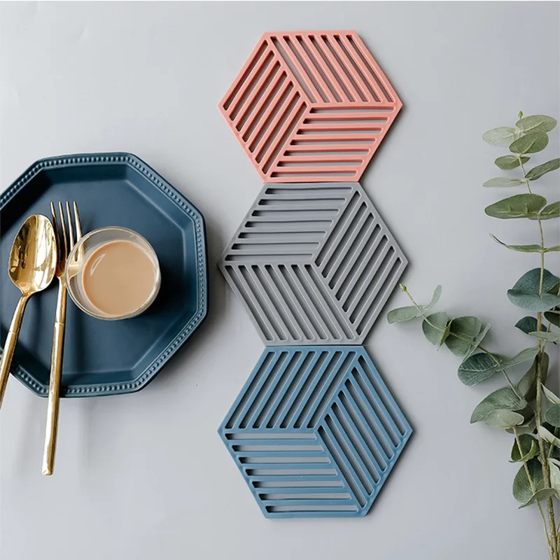 1PCS Creative PVC Coaster Hexagon Hollow Cup Mat Soft Heat Insulated Non Slip Pad Home Hot Drink Holder Desktop Decoration | Дом и сад