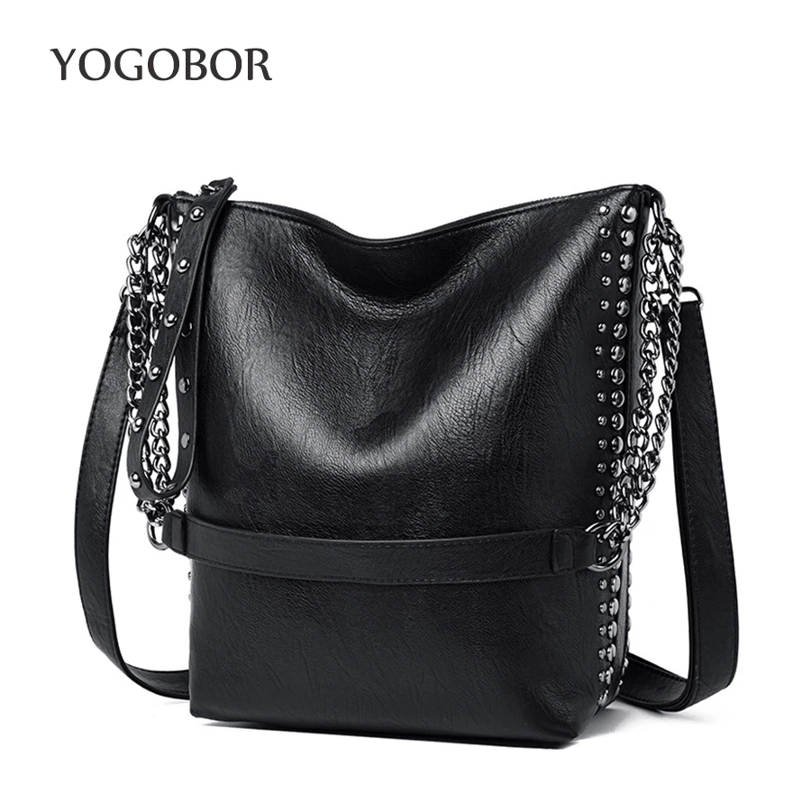 Женская сумка через плечо вместительная сумка-мешок с заклепками и цепочкой