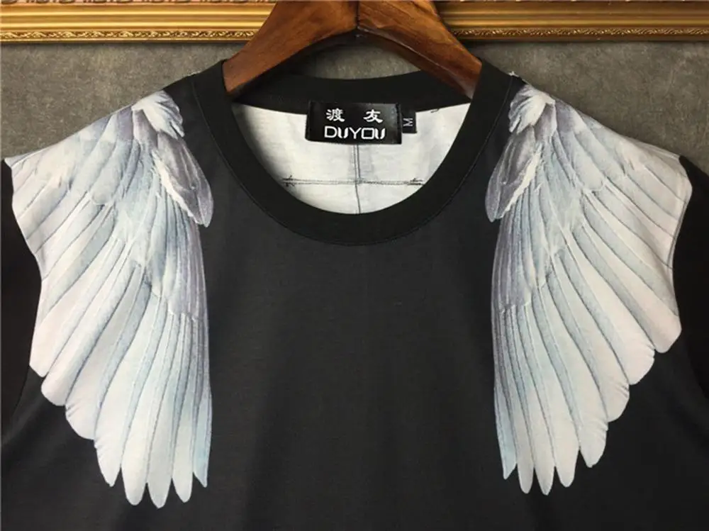 Мужская футболка marcelo barrett с принтом крыла и коротким рукавом стиль футболки |