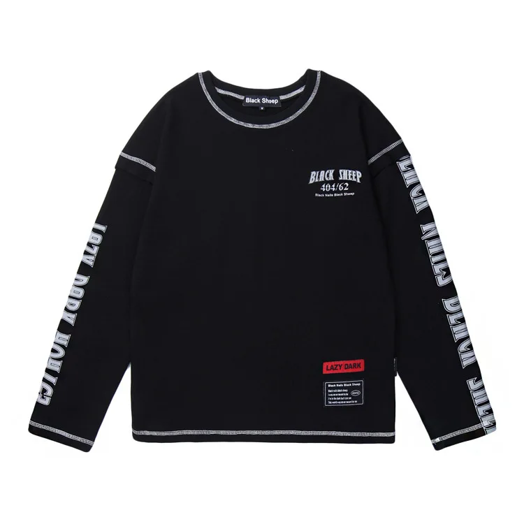 

Hoodies & Sweatshirts